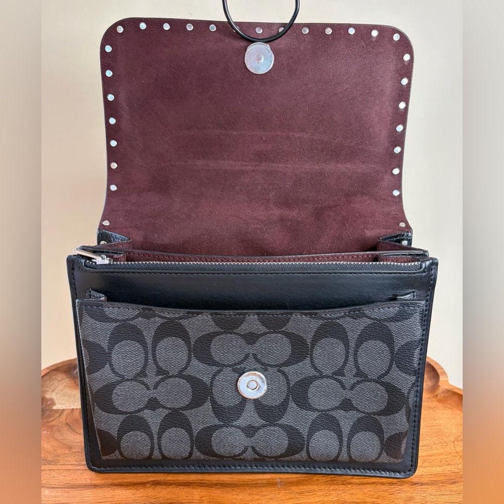 Coach Klare Black Signature Leather Rivets Crossbody Shoulder Purse 90400 EUC - Picture 7 of 17